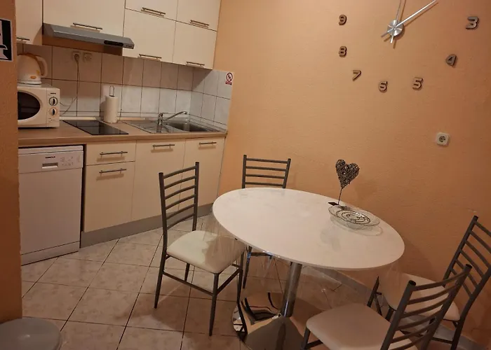 Mirjana Appartamento *